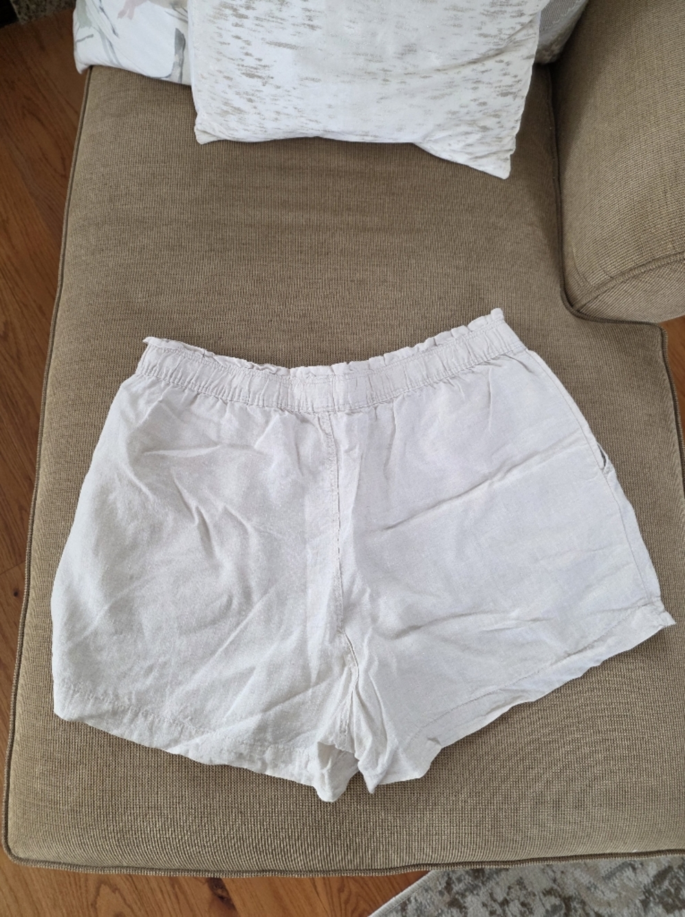 H&M Light Beige High Waist Linen-Blend Shorts Sz XL - Picture 3 of 3